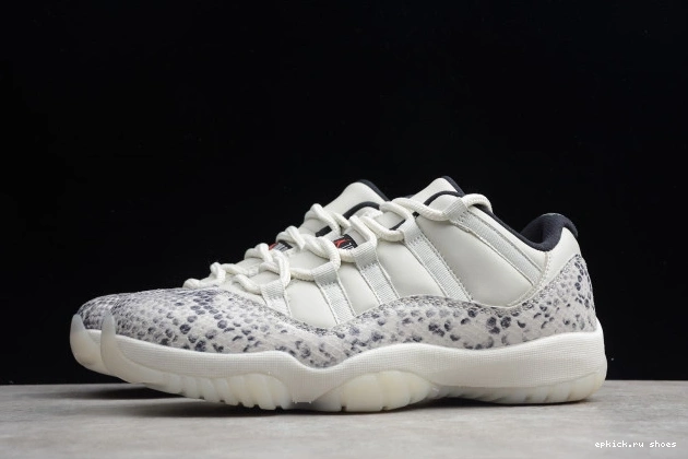 Cheap Light Jordan SE Snake Low 11 Bone Air CD6846-002 0816